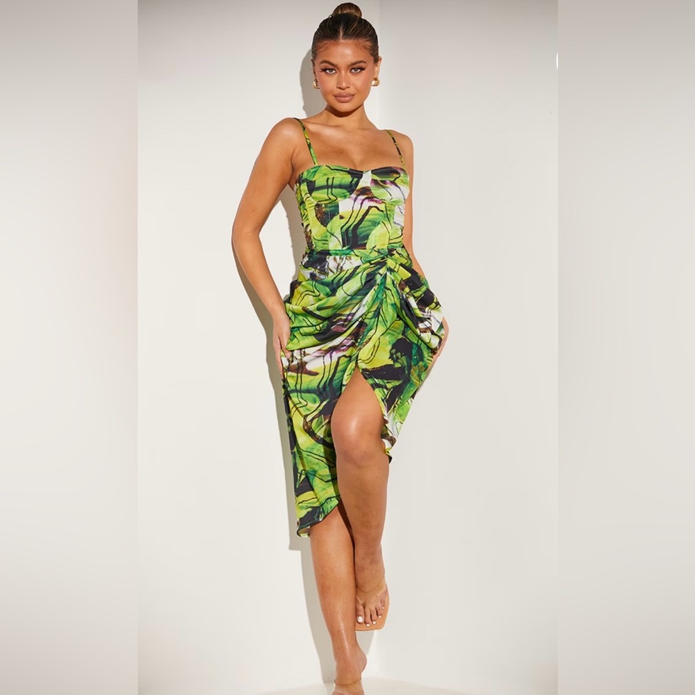 PRETTY LITTLE THING Green Abstract Corset Top & Swirl Ruched Side Midi Skirt
